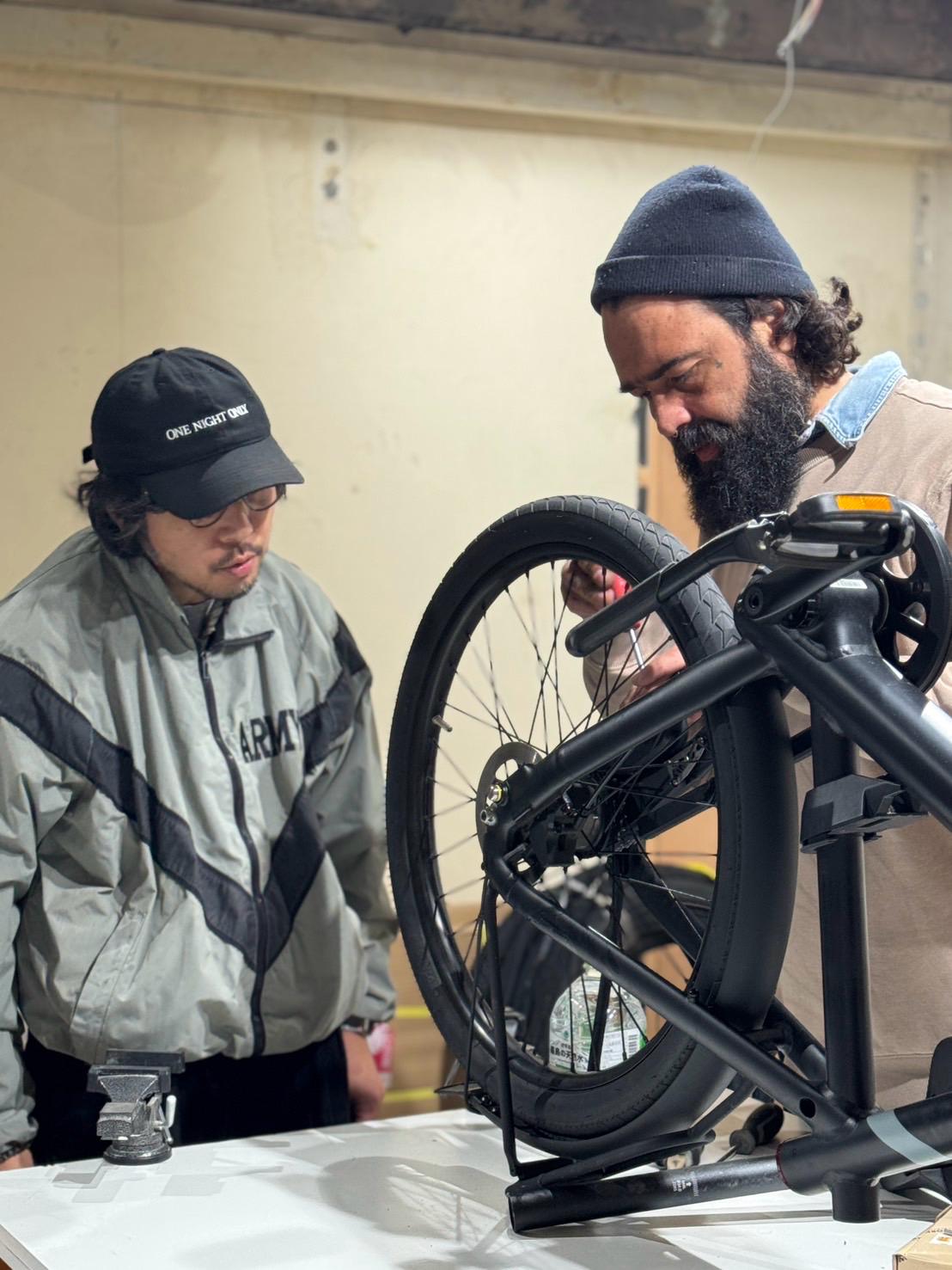 Kohei Suzuki learning the ways